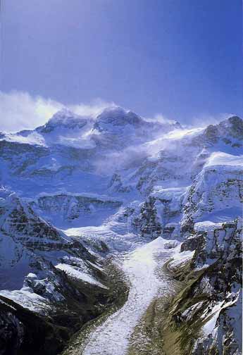 
Kangchenjunga North Face - Trekking And Climbing in Nepal book
